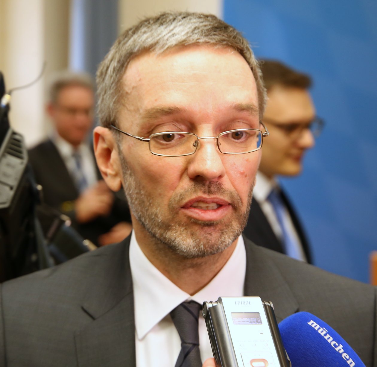 Die Lüge vom menschenverursachten Autounfall